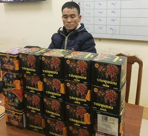 Quảng Bình: Đang vận chuyển hàng chục kg pháo trái phép thì bị bắt giữ
